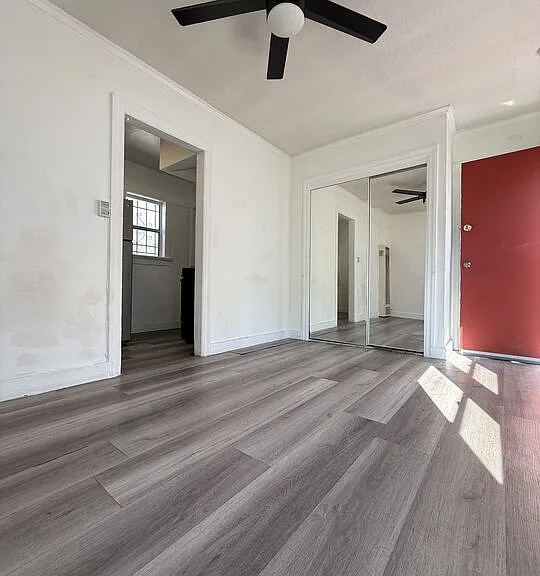 2235 W 14th St #1/4 — Photo 1