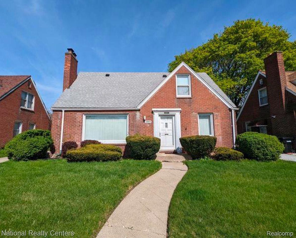 SOLD♥ 18472 Hubbell St, Detroit, MI 48235 | Zillow