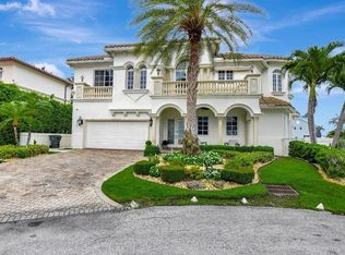 857 Havana Dr, Boca Raton, FL 33487