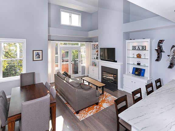 2nd image of 1442 W School St #3