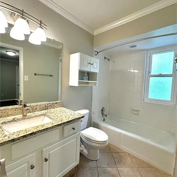 346 Carpenter Dr #4 — Photo 8