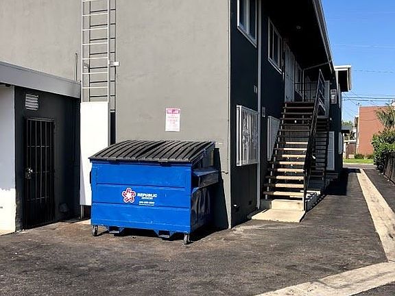 4th image of 611 S Fir Ave APT 03