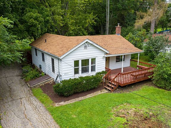 2nd image of 4511 Lathrop Dr