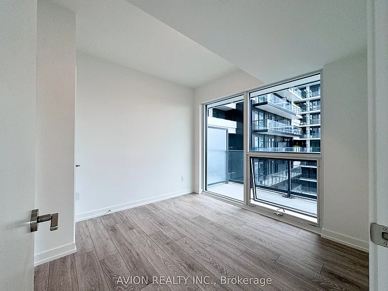 1100 Sheppard Ave W #907 — Photo 9