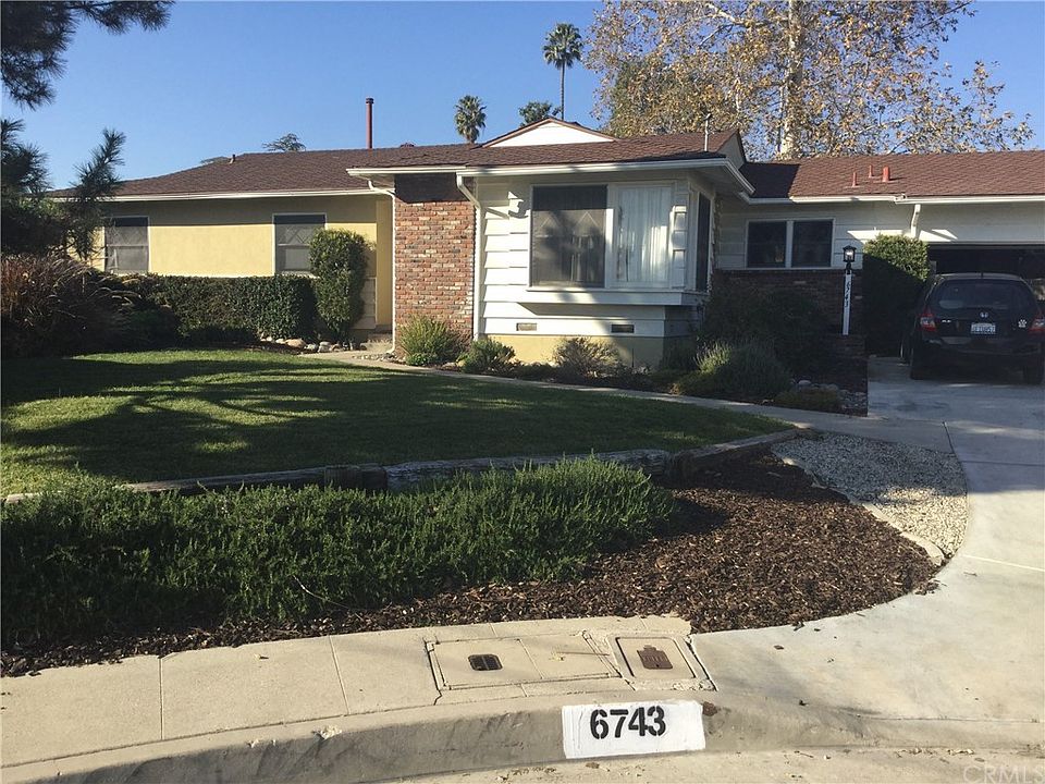 1st image of 6743 Brentmead Ave