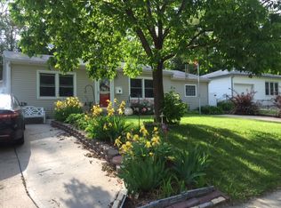 7318 S 70th St, La Vista, NE 68128