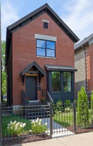 1332 N Leavitt St, Chicago, IL, 60622