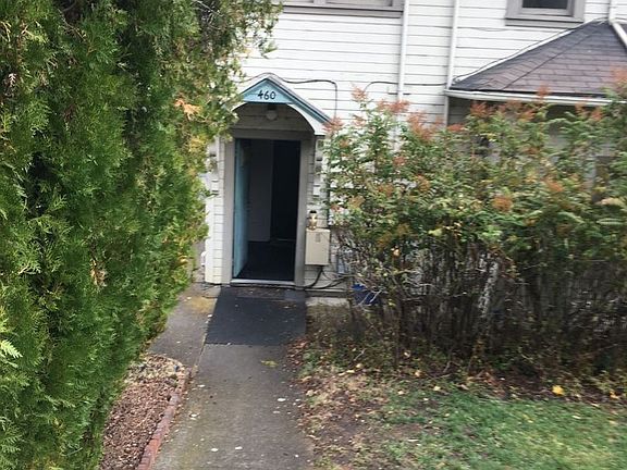 5th image of 460 Siskiyou Blvd APT A