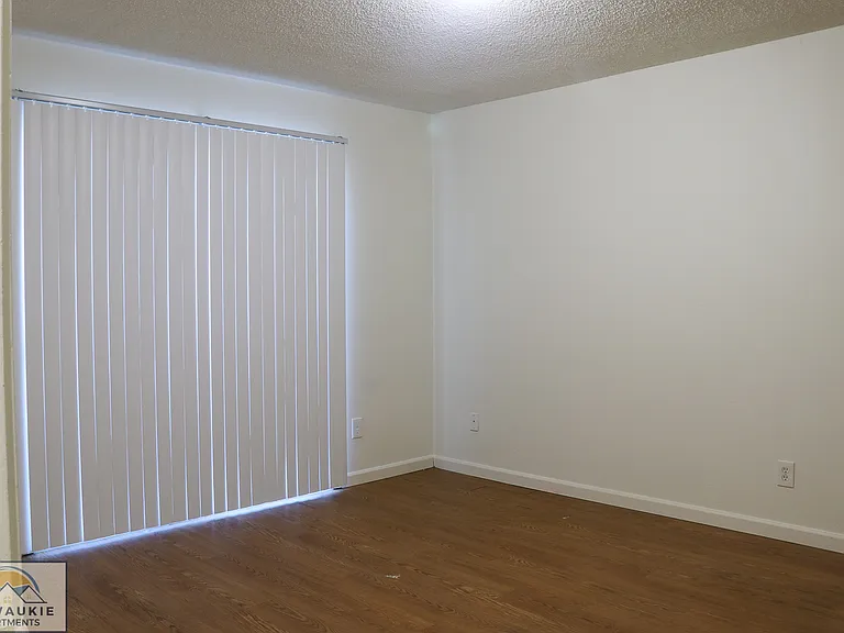 4545 SE Ina Ave #7 — Photo 11
