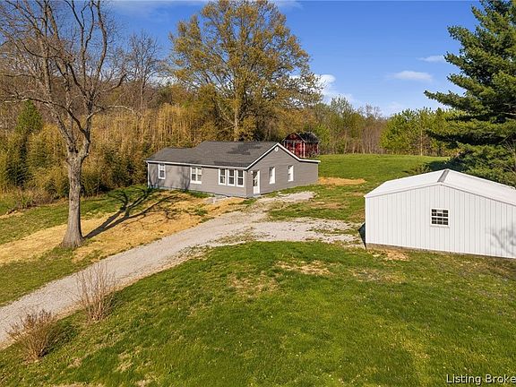 2nd image of 7658 Pekin Road