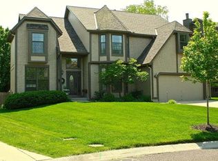 9111 W 131st Pl, Overland Park, KS 66213