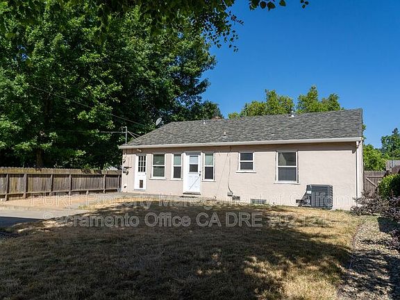 3rd image of 1575 Alabama Ave