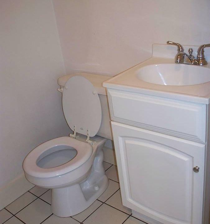 2nd image of 187 Union St APT 4