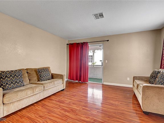 5th image of 2725 S Nellis Blvd Unit 1052