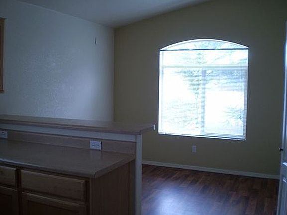 Dining room_08022013