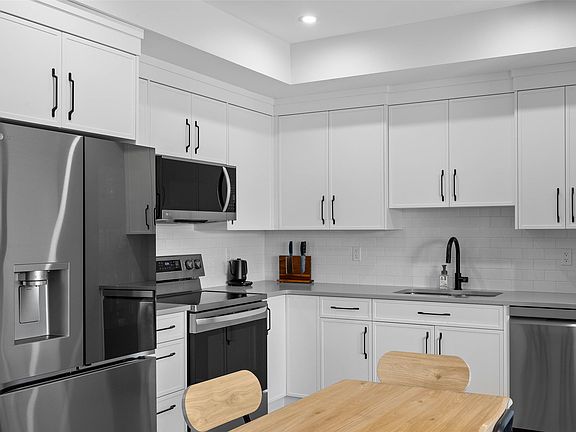 2nd image of 321 Centre Ave #102