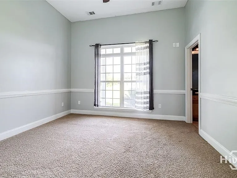 701 Nease Rd — Photo 27