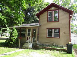 303 W Jackson St, Bellevue, MI 49021