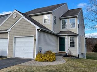 340 Gavin Dr, Coatesville, PA 19320