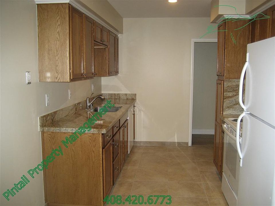 1st image of 1006 Leigh Ave APT B