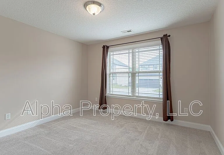 39 Nautical Dr — Photo 13