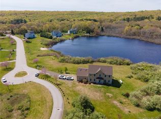 8 Esther Pond Ln, East Lyme, CT 06333