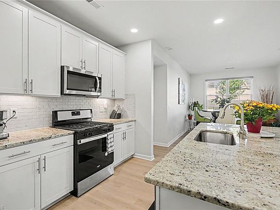 5th image of 4225 Limestone Ct