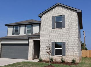 2906 Casey Dr, Yukon, OK 73099