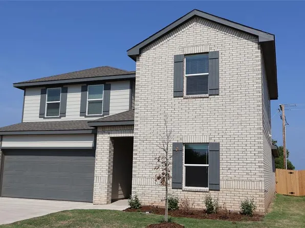 2906 Casey Dr, Yukon, OK 73099