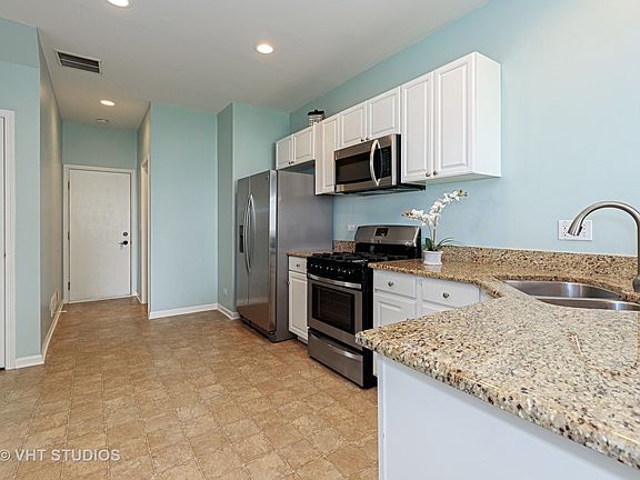 3rd image of 336 N Tower Dr