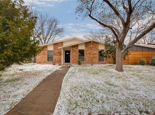 2114 Montana Trl, Grand Prairie, TX 75052