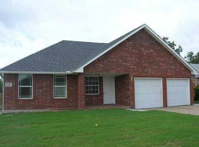 1st image of 1101 N Lawton