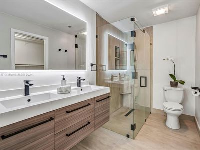 2056 Champions Way, North Lauderdale, FL, 33068