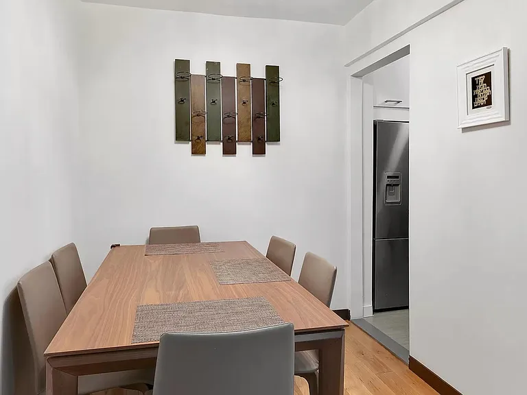 2299 E 13th St #2D — Photo 2