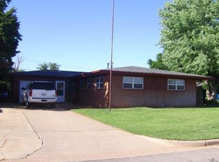 316 Pawnee Rd, Foss, OK 73647
