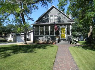 1264 Minnesota Ave, Detroit Lakes, MN 56501