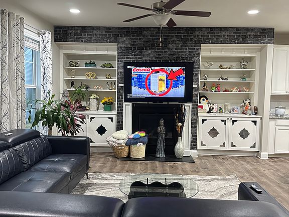 4th image of 777 SE Belrose Dr #777