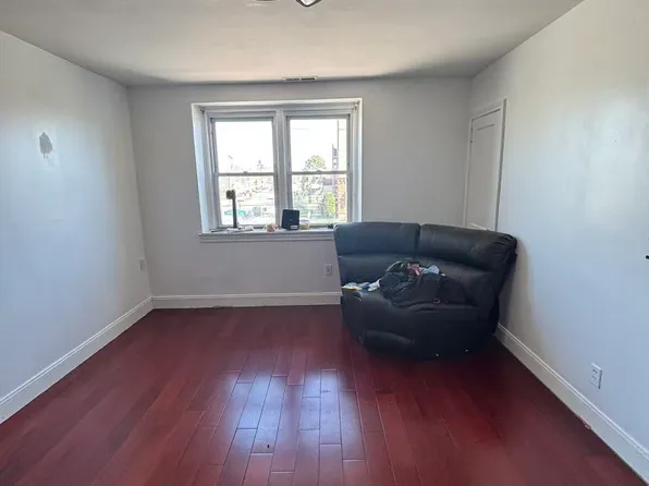 3100 Tyson Ave Floor 2, Philadelphia, PA 19149