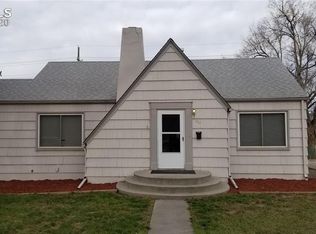 928 Bonfoy Ave, Colorado Springs, CO 80909
