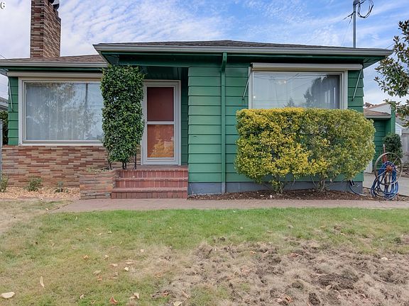 2nd image of 6626 N Denver Ave