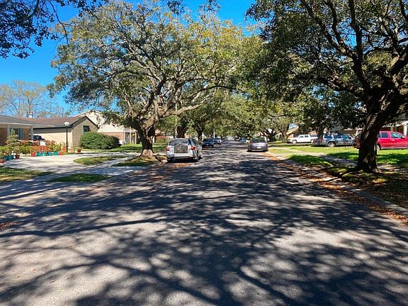5th image of 3234 Hyman Pl
