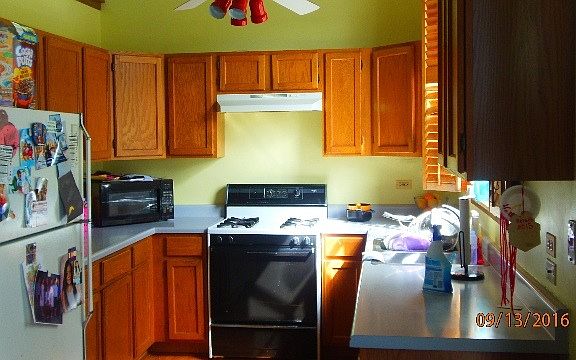 4th image of 23 W Dahlia Ln