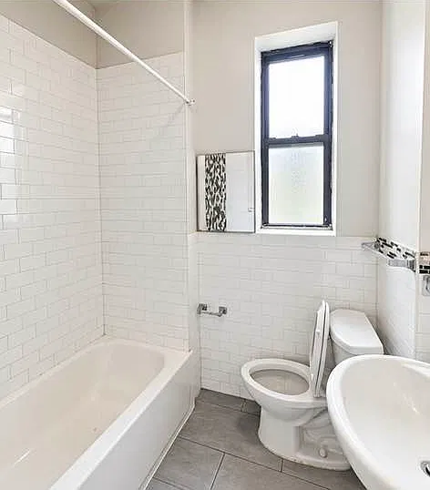 230 Brook Avenue — Photo 4