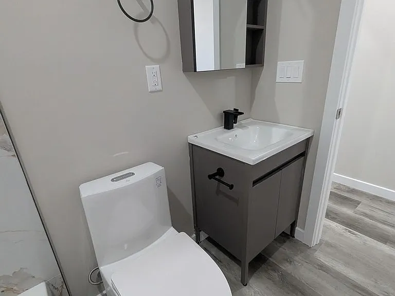 4995 W Thompson St — Photo 12