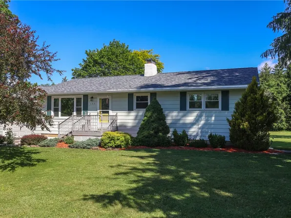 133 Veteran Hill Rd, Horseheads, NY 14845