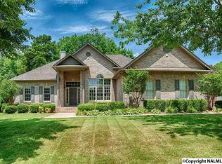 104 Alexandria Dr, Huntsville, AL 35806