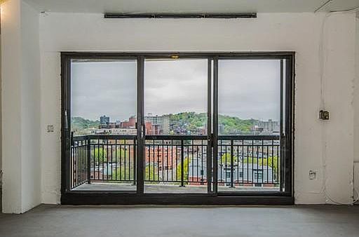 3rd image of 60 Longwood Ave APT 1102