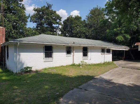 620 Hill St, Rochelle, GA 31079