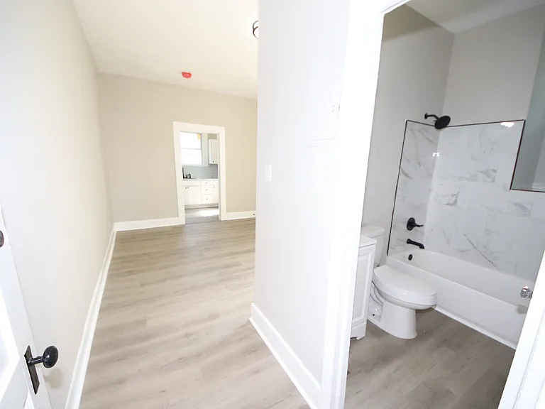 3309 Elgin Ave — Photo 18