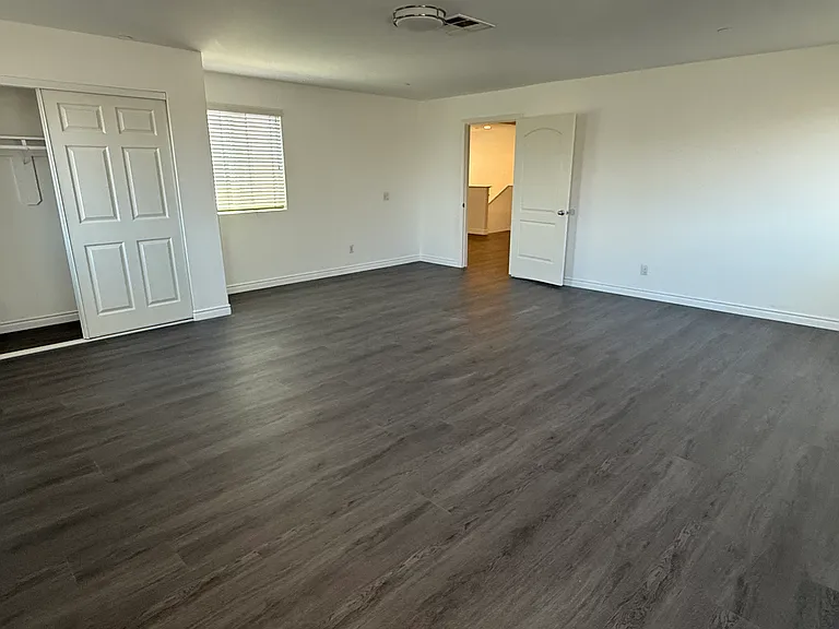 17044 Cerritos St — Photo 17